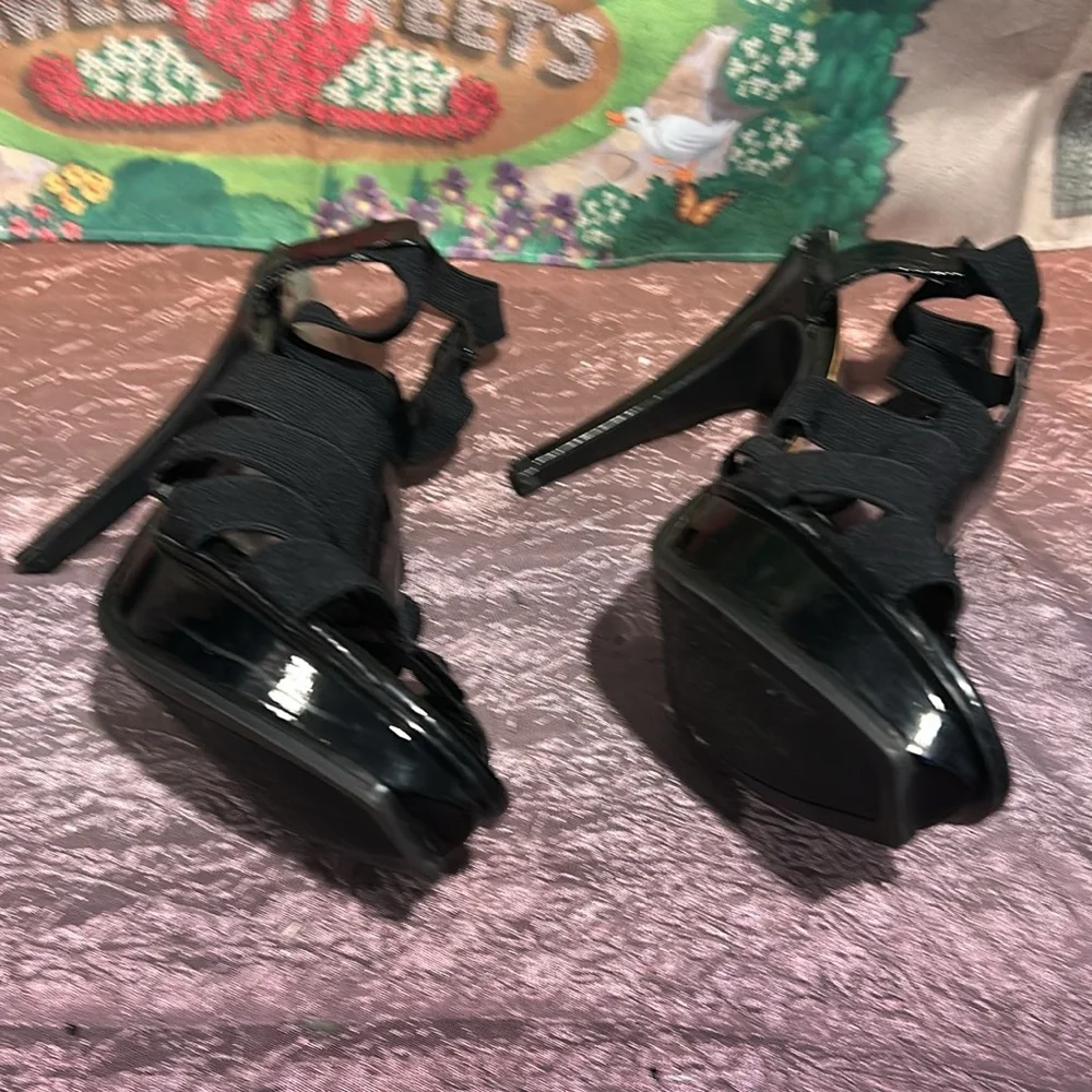 🔥‎ 👠 BcBg black iconic dress shoes 👠